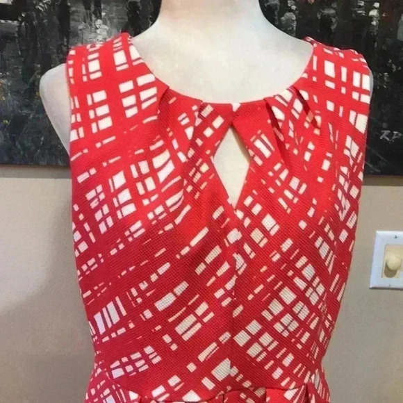 Enfocus Fit & Flare Orange & White Geometric Diamond Cutout Neckline Dress 12 - Picture 5 of 10